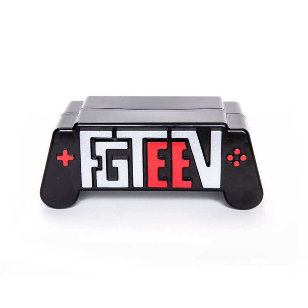 2 sets FGteev game controller combo pack NWT